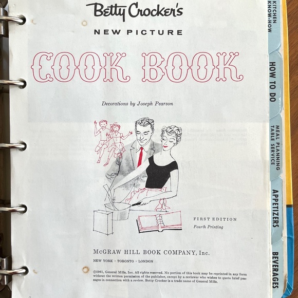 Betty Crocker's New Picture Cook Book 1st Ed 1961 Cookbook Binder Hardcover - Picture 13 of 14